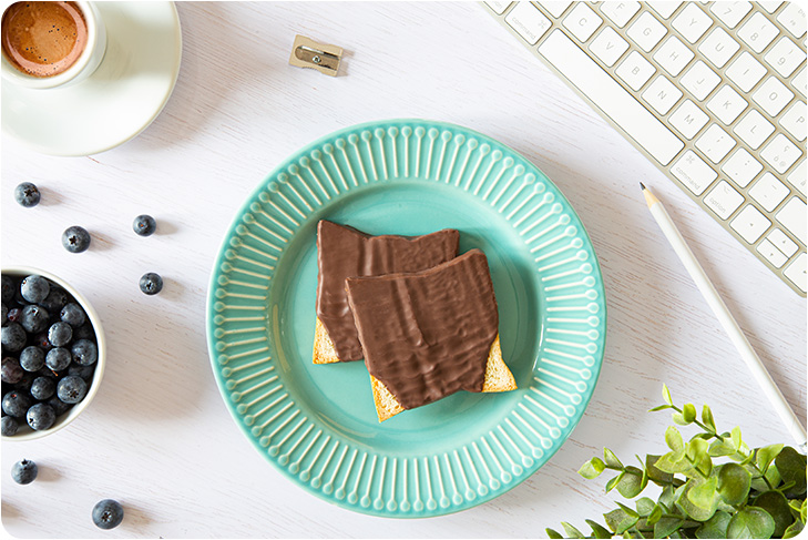 Fette biscottate proteiche ricoperte con cioccolato