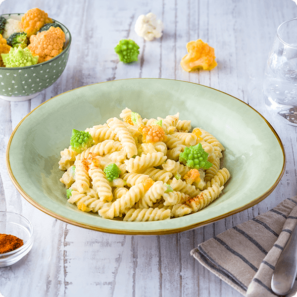 <span style="font-family:HurmeSemiBold; font-size:17px; color: #606060; line-height:16px;"><br>Pasta proteica</span><span style="font-family:HurmeRegular; font-size:16px; color: #606060; line-height:16px;"><br>Cena del giorno 4 - PRO<br><br></span>